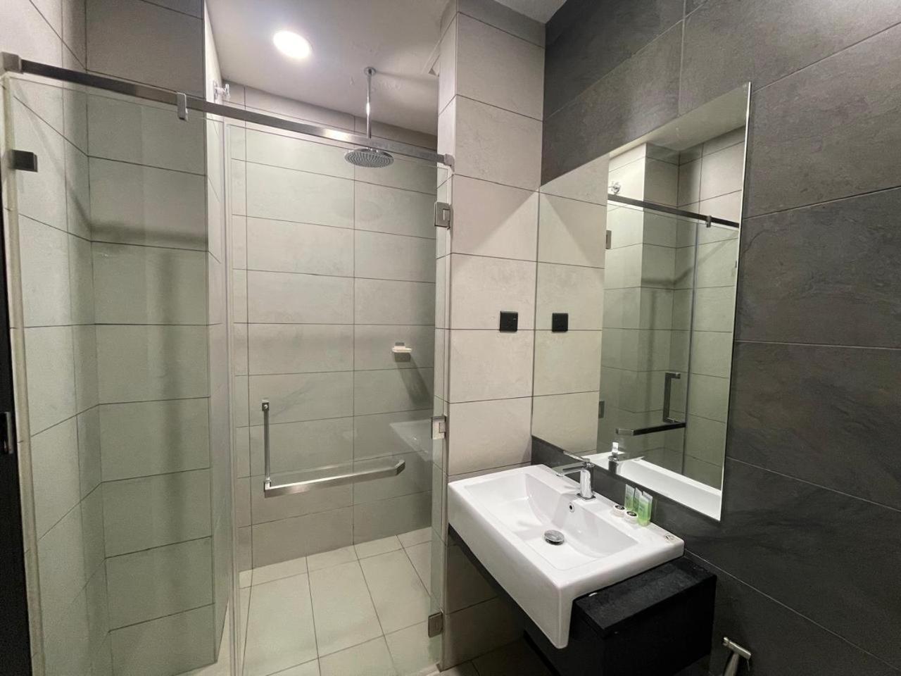 Kuala Lumpur Luxury Apartment At Opus Residence Klcc Camera foto
